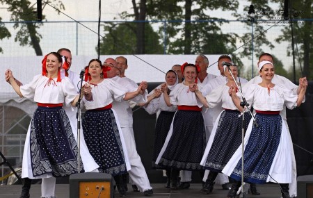 Foto: Haluška Fest s Kandráčovcami 95