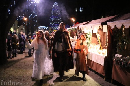Foto a video: Foto: Bojnický Kračún 2016 - druhý deň 39