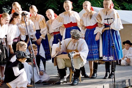 Foto: Hornonitrianske folklórne slávnosti 2016 10