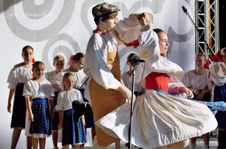 Foto: Hornonitrianske folklórne slávnosti 2016 11