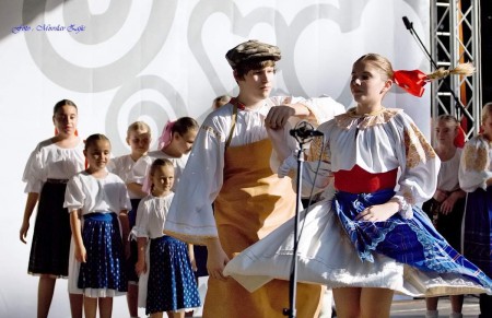 Foto: Hornonitrianske folklórne slávnosti 2016 12