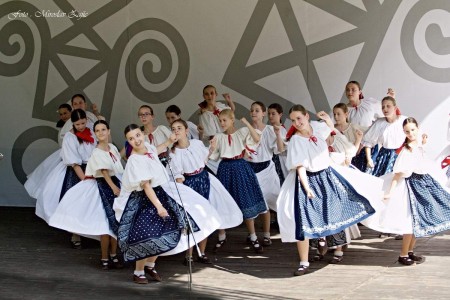 Foto: Hornonitrianske folklórne slávnosti 2016 13
