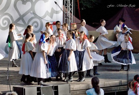 Foto: Hornonitrianske folklórne slávnosti 2016 21