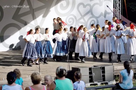 Foto: Hornonitrianske folklórne slávnosti 2016 23