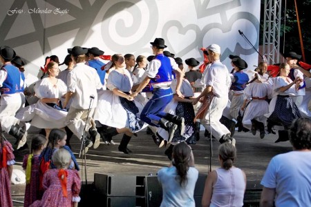 Foto: Hornonitrianske folklórne slávnosti 2016 36