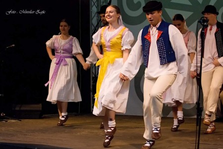 Foto: Hornonitrianske folklórne slávnosti 2016 77