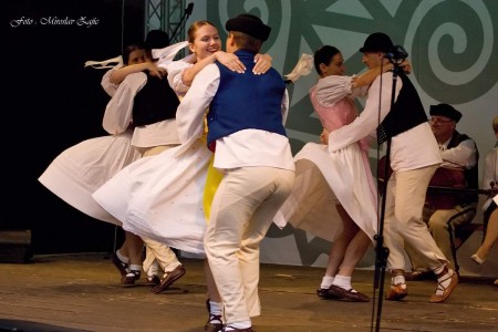 Foto: Hornonitrianske folklórne slávnosti 2016 78