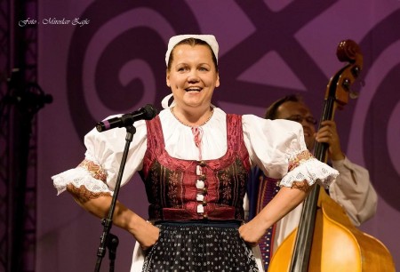 Foto: Hornonitrianske folklórne slávnosti 2016 107