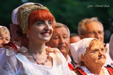 Foto: Hornonitrianske folklórne slávnosti 2016 136