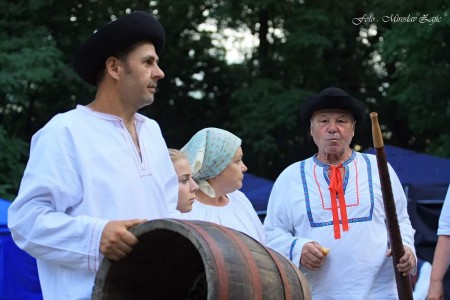 Foto: Hornonitrianske folklórne slávnosti 2016 137