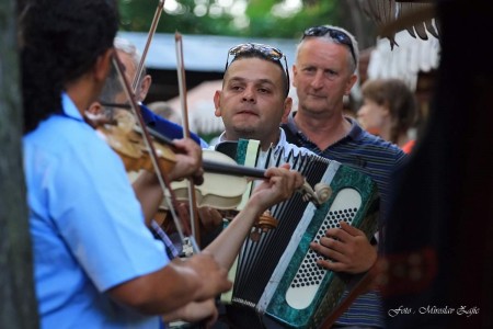 Foto: Hornonitrianske folklórne slávnosti 2016 147