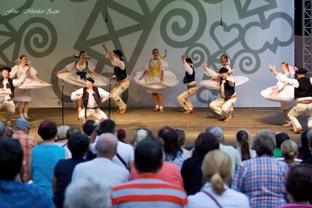 Foto: Hornonitrianske folklórne slávnosti 2016 184