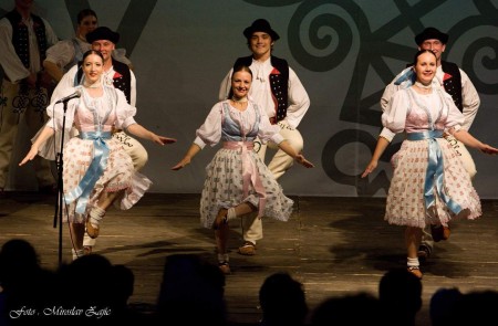 Foto: Hornonitrianske folklórne slávnosti 2016 222