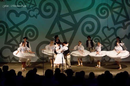Foto: Hornonitrianske folklórne slávnosti 2016 229