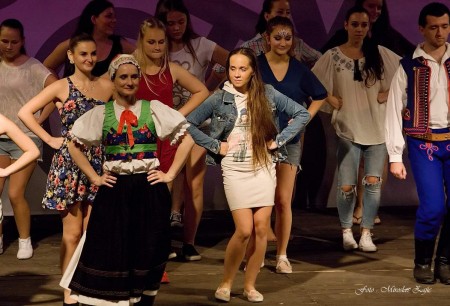 Foto: Hornonitrianske folklórne slávnosti 2016 233
