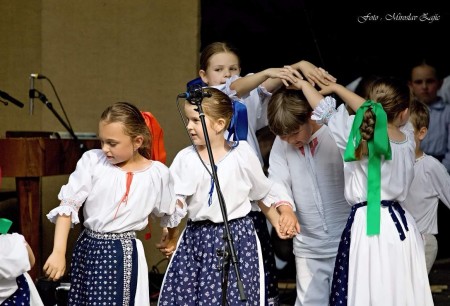 Foto: Hornonitrianske folklórne slávnosti 2016 247