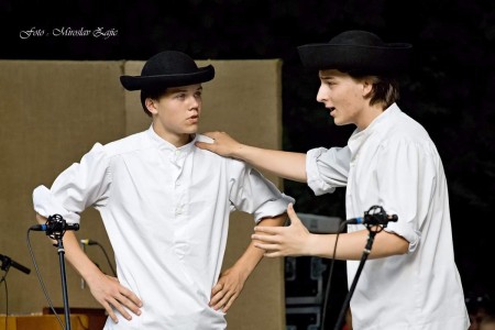 Foto: Hornonitrianske folklórne slávnosti 2016 258