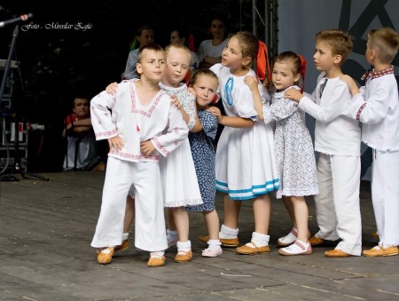 Foto: Hornonitrianske folklórne slávnosti 2016 263