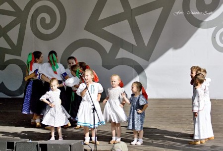 Foto: Hornonitrianske folklórne slávnosti 2016 275