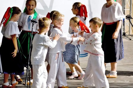 Foto: Hornonitrianske folklórne slávnosti 2016 278