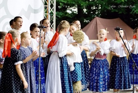 Foto: Hornonitrianske folklórne slávnosti 2016 288