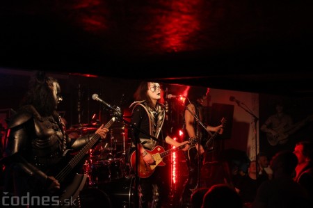 Foto a video: Kiss Forever Band - Piano club Prievidza 15