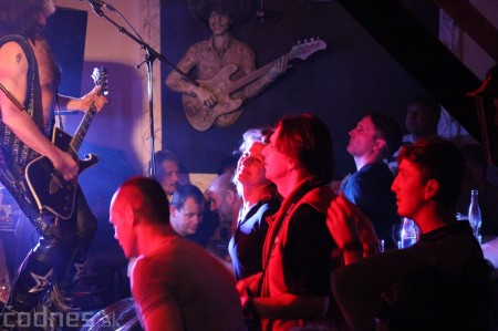 Foto a video: Kiss Forever Band - Piano club Prievidza 17