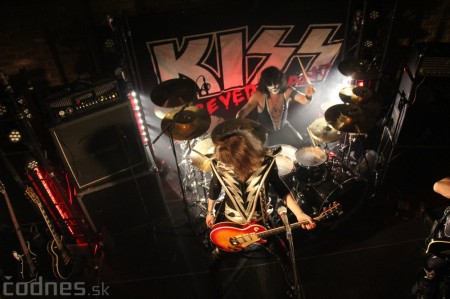 Foto a video: Kiss Forever Band - Piano club Prievidza 21
