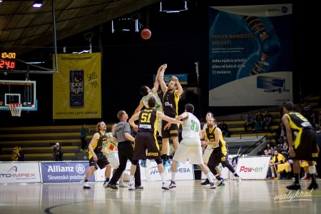 Foto: BK Inter Incheba Bratislava - BC Prievidza 87:83 3