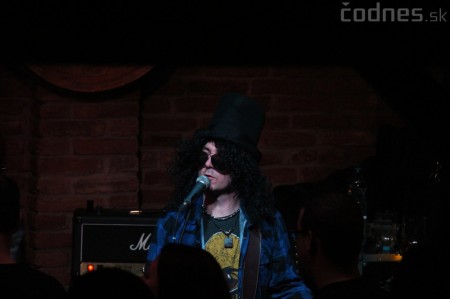 GUNS N' ROSES tribute band - Piano club Prievidza 17