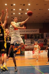 Foto a video: BC Prievidza - BK Inter Incheba Bratislava 70:78 35