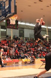 Foto a video: BC Prievidza - BK Inter Incheba Bratislava 70:78 44