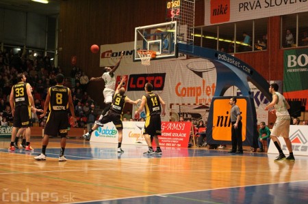 Foto a video: BC Prievidza - BK Inter Incheba Bratislava 70:78 72