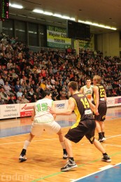 Foto a video: BC Prievidza - BK Inter Incheba Bratislava 70:78 75