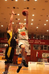 Foto a video: BC Prievidza - BK Inter Incheba Bratislava 70:78 85