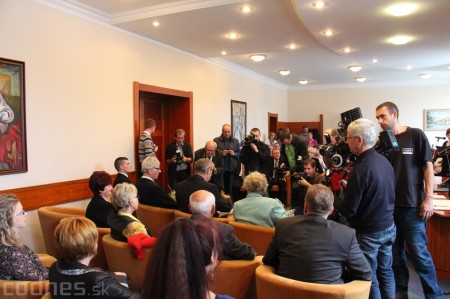 Foto a video: Slávnostne ocenie Róberta Bezáka - čestný občan mesta Prievidza 35