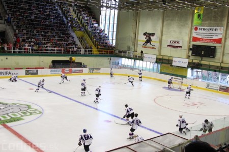 Foto a video: Exibičný hokejový zápas MšHK Bulldogs Prievidza a hviezdy NHL a Slovenska 32