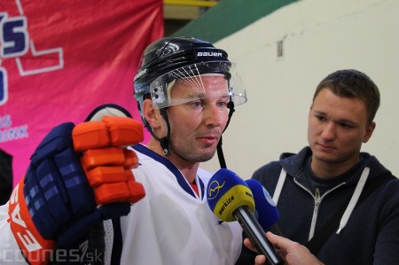 Foto a video: Exibičný hokejový zápas MšHK Bulldogs Prievidza a hviezdy NHL a Slovenska 73