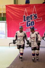 Foto a video: Exibičný hokejový zápas MšHK Bulldogs Prievidza a hviezdy NHL a Slovenska 88