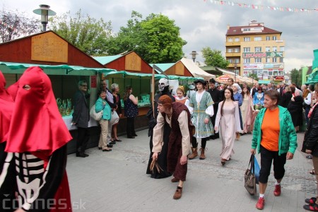 Foto a video: Historický sprievod centrom mesta Prievidza 7
