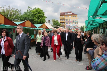 Foto a video: Historický sprievod centrom mesta Prievidza 11