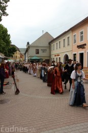 Foto a video: Historický sprievod centrom mesta Prievidza 16