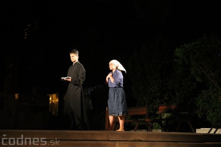 Foto: OD POČIATKU - PREMIÉRA 32
