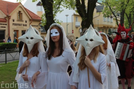 Fotogaléria: Strašidelný sprievod - Medzinárodný festival duchov a strašidiel 2013 24