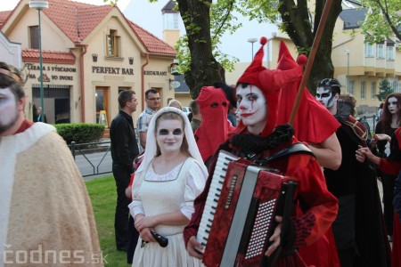 Fotogaléria: Strašidelný sprievod - Medzinárodný festival duchov a strašidiel 2013 25