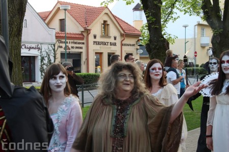 Fotogaléria: Strašidelný sprievod - Medzinárodný festival duchov a strašidiel 2013 29