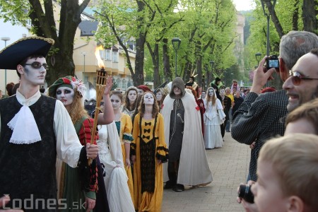 Fotogaléria: Strašidelný sprievod - Medzinárodný festival duchov a strašidiel 2013 31