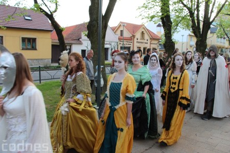 Fotogaléria: Strašidelný sprievod - Medzinárodný festival duchov a strašidiel 2013 32