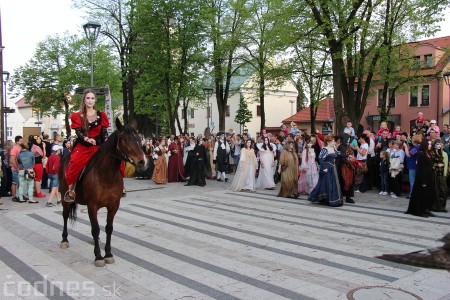 Fotogaléria: Strašidelný sprievod - Medzinárodný festival duchov a strašidiel 2013 41