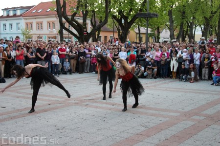 Fotogaléria: Strašidelný sprievod - Medzinárodný festival duchov a strašidiel 2013 63